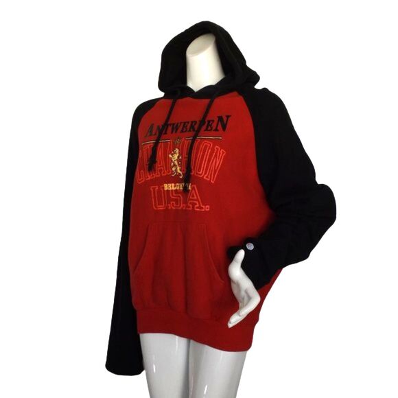 VETEMENTS X CHAMPION Hoodie, M, Antwerpen Belgium, Red/Black, Sweatshirt - Picture 4 of 16